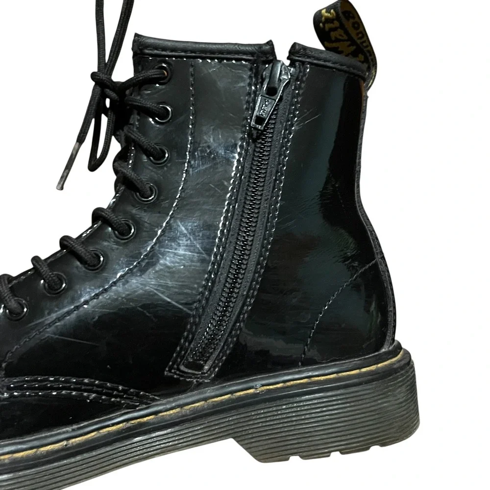 Dr. Martens Delaney Kids Black Patent Leather Lace Up Side Zip‎ Boots size 3